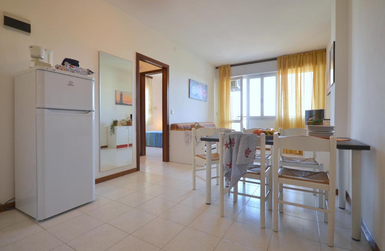 Residenza Alisei Διαμέρισμα Λινιάνο Σαμπιαντόρο Εξωτερικό φωτογραφία